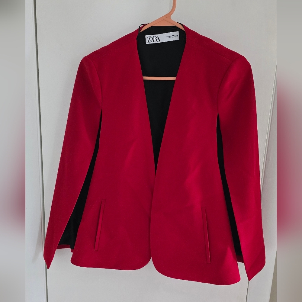 Zara Cape blazer